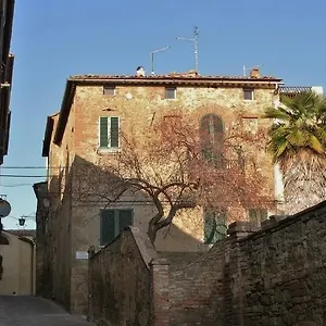 Casa Di Castello Castelmuzio